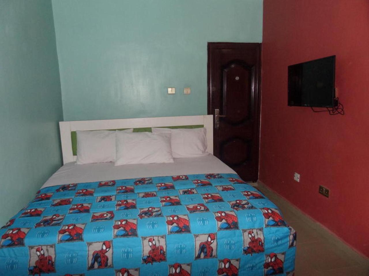 De-Zone Hotel Ikotun Buitenkant foto